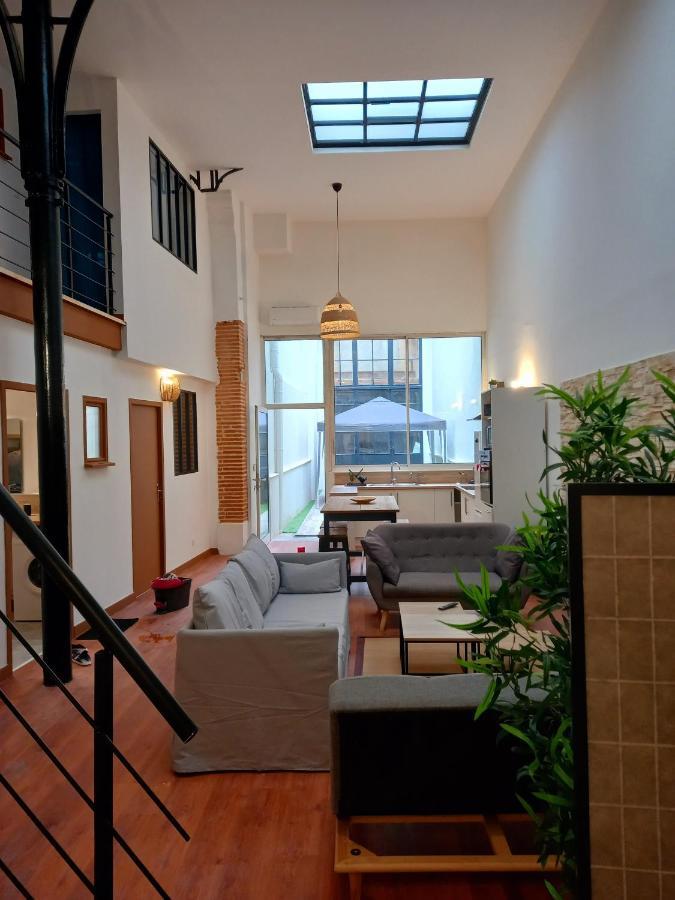 T5 L'Atelier Valence (Tarn-et-Garonne) Exterior foto
