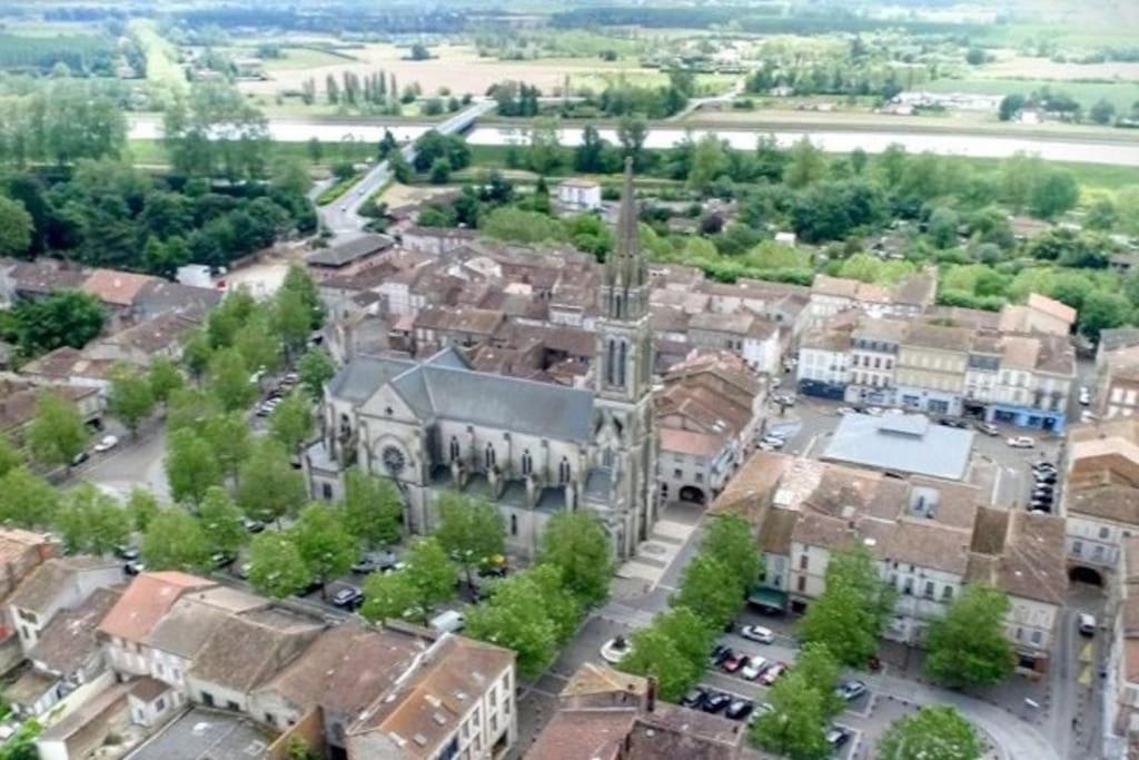 T5 L'Atelier Valence (Tarn-et-Garonne) Exterior foto